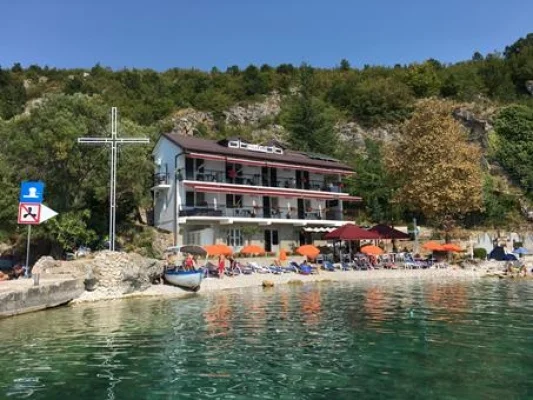 hotel Noord Macedonië Meer van Ohrid foto