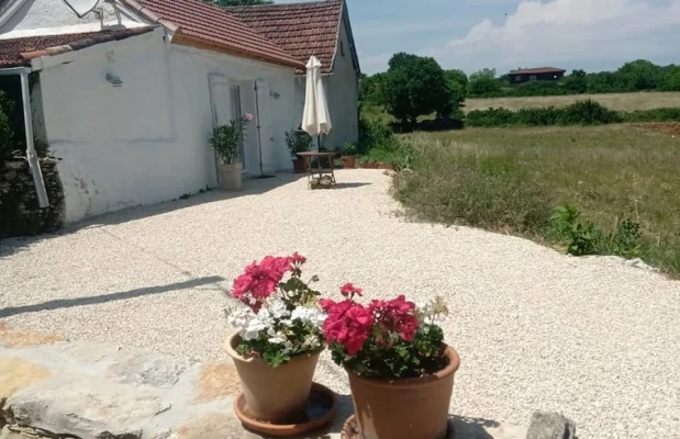 Tiny house Frankrijk Midi-Pyreneeën 2-personen